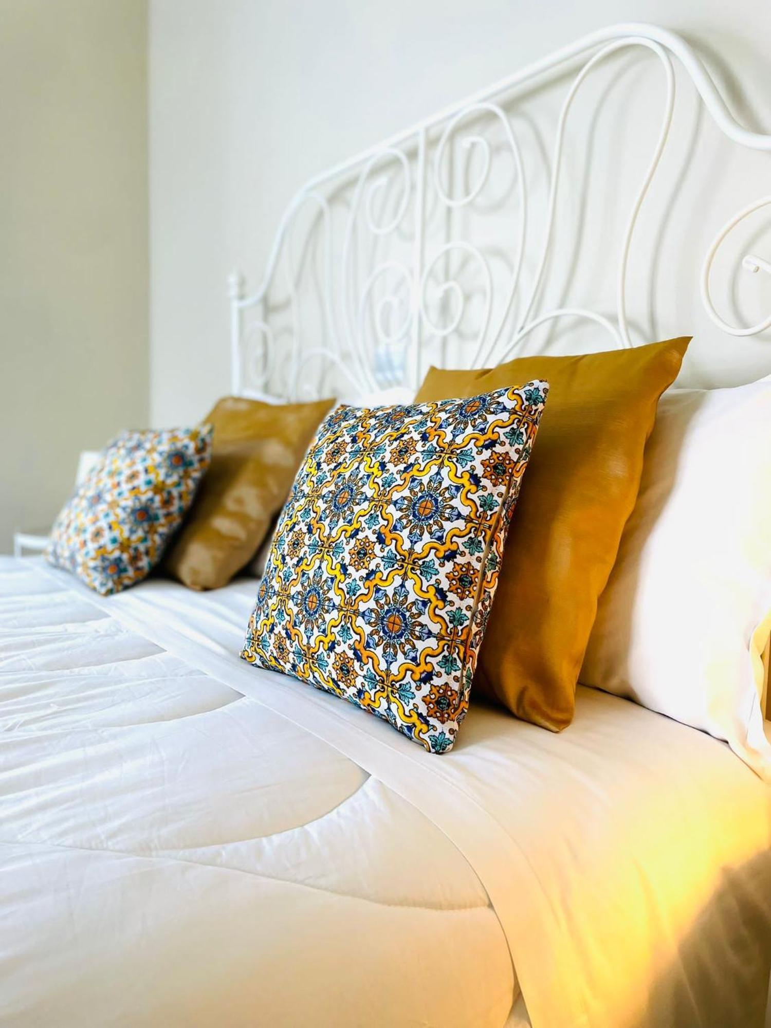 Hotel Casale Di Benedetto Caltagirone Habitación foto